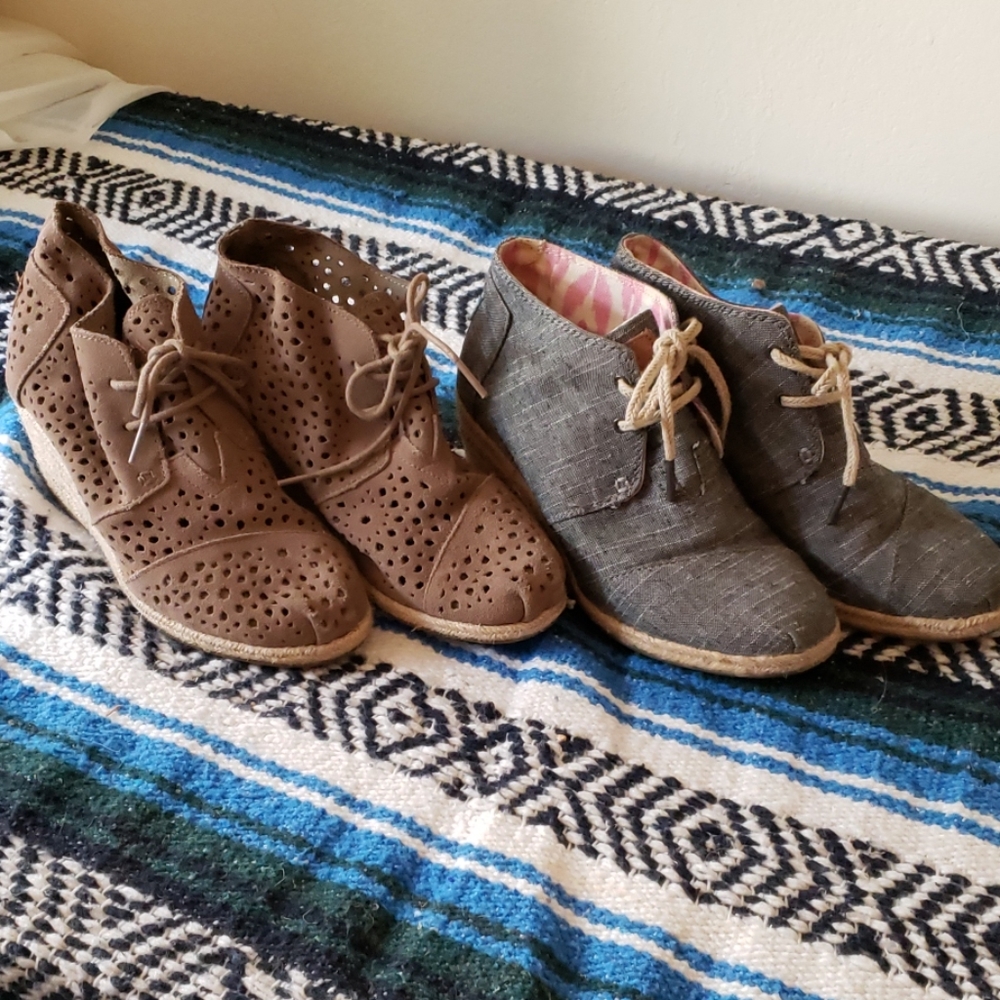 *clearout* Tom's wedges